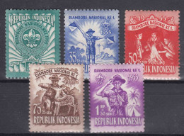 Indonesia 1955 Scouts Mi#138-142 Mint Never Hinged - Indonésie