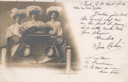 Surréalisme * Carte Photo Photo Montage * 3 Femmes Dans Automobile Ancienne * Berck Voiture * Photographe Photographie - Fotografia