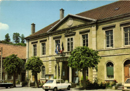 Isle Sur Le Doubs - L'hôtel De Ville "auto" - Isle Sur Le Doubs