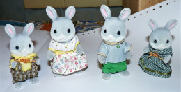 Sylvanian Families Lot De 4 Lapins Bunny Rabbits  Be - Other & Unclassified