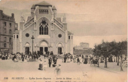 FRANCE - Biarritz - Eglise Sainte Eugénie - Sortie De Messe - LL - Animé - Carte Postale Ancienne - Biarritz