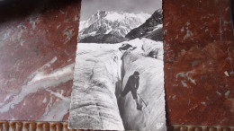 74 VOYAGEE 1956 DANS LES SERACS DE LA MER DE GLACE - Chamonix-Mont-Blanc