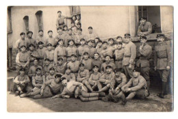 CPA 3406 - MILITARIA - Carte Photo Militaire - RCC - Un Groupe De Tankistes N° 507 Sur Les Cols & Képis à METZ - Personnages