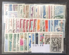 ANNEE 1961 COMPLETE (44 Timbres) NEUF** MNH - 1960-1969