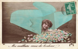 Surréalisme * Carte Photo Photo Montage * Enfant Dans Paquet De Bonbons ! * Photographe Photographie - Fotografia