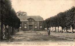 CRECY-en-PONTHIEU  -  80  -  La Place Du Jeu De Tamis Et Le Casino - Crecy En Ponthieu