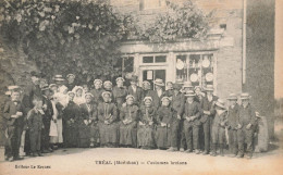 Tréal * Commerce Magasin Quincaillerie Du Village , Costumes Bretons * Coiffe Bretonne Morbihan * Villageois - Autres & Non Classés