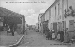 ¤¤  -  LA MOTHE-ACHARD   -  La Rue Des Halles   -   Café   -   ¤¤ - La Mothe Achard