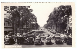 SAÏGON  BOULEVARD BONARD    BELLES AUTOMOBILES   CARTE PHOTO 1953 - Asia