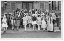 Carte Photo Groupe De Jeunes Filles Déguisées - Sonstige & Ohne Zuordnung