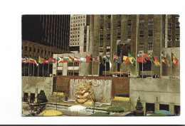 CPA  PROMETHEUS STATUE AND FOUNTAIN IN ROCKEFELLER PLAZA En 1974!  (voir Timbre  ) - Lugares Y Plazas