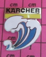 SP11 Pin's Pins / Beau Et Rare / MARQUES / VAGUE NETTOYANTE KARCHER - Voile