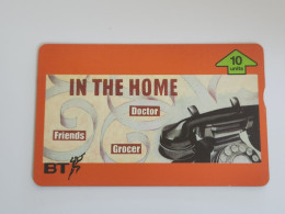 United Kingdom-(BTI128)-HOME FRONT-(2)-ln The Home-(136)(10units)(510D)(tirage-4.000)(price Cataloge-6.00£-mint) - BT Emissions Internes