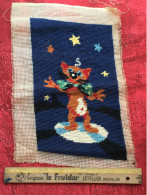 Canevas Broderie Contemporaine --un Ours De Cirque ?Dans Les Etoiles Et La Lumière-loisirs Créatifs .22 X 13.5 Cm.. - Encajes Y Tejidos