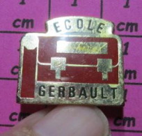 2117 Pin's Pins / Beau Et Rare / ADMINISTRATIONS / ECOLE GERBAULT CARTABLE - Sailing, Yachting