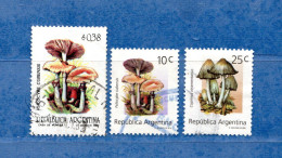 (Us.7) Argentina ° 1992-1993-1994 - CHAMPIGNON . Yv. 1775-1823-1836.  Oblitérer. - Used Stamps