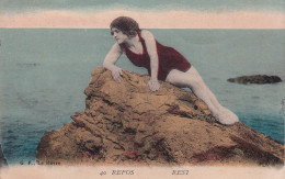 BAIGNEUSE - Natation