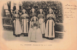 FRANCE - Pyrénées - Costumes Du Pays - D.T - Lourdes - Carte Postale Ancienne - Lourdes