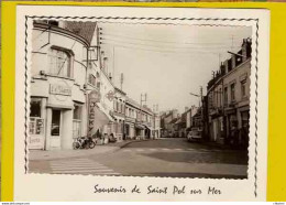 Souvenir De SAINT POL Sur MER :Serie 472  Rue Mobylette Et Solex Pres De La Porte Du Café - Saint Pol Sur Mer