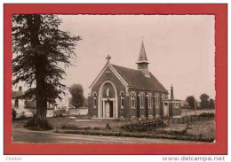 ARDRES :La Place  Et L'eglise :: - Ardres