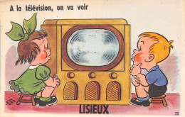 14-LISIEUX- CARTE A SYSTEME DEPLIANTE- A LA TELEVION , ON VA VOIR LISIEUX - Lisieux