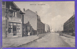 Carte Postale 59. Merville Rue Faidherbe  Tabac Très Beau Plan - Merville