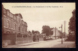 CPA 59 - LA MADELEINE - 6 LA GENDARMERIE ET LA RUE GAMBETTA - La Madeleine