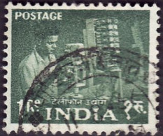 INDE 1959  -  YT 108  Filigrane A - Technicien Téléphone - Oblitéré - Used Stamps