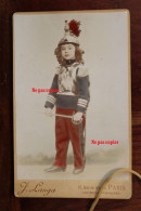 Photo 1890's Enfant Tenue Uniforme Dragon Cavalerie Photographie Lauga Paris Colorisée Photochrome CDV - Anciennes (Av. 1900)