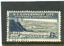 NEW ZEALAND - 1947  INSURANCE  LIGHTHOSES  2d  FINE USED - Varietà & Curiosità