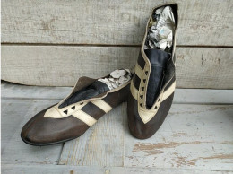 Paire De Chaussures De Sport Cuir Athlétisme Course 1930 Vintage - Atletismo