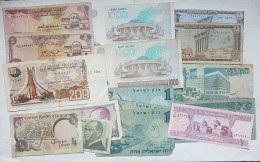 BILLETS MOYEN ORIENT / ASIE CENTRALE - VRAC LOT DE 16 BILLETS - ISRAEL - KOWAIT - IRAK - LIBAN - OUZBEKISTAN - A VOIR - Mezclas - Billetes