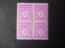 Timbre France Neuf ** 1944/45  N° 620 Bloc De Quatre - 1944-45 Arc Of Triomphe