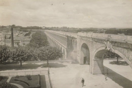 Montpellier * 1932 * Un Coin De La Ville & Aqueduc St Clément * Photo Ancienne 10.4x7.2cm - Montpellier