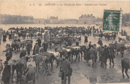 35-RENNES- LE CHAMP DE MARS MARCHE AUX VACHES - Rennes