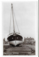 Real Photo Postcard, Kent, Dover, Deal, Walmer Life Boat, House, Landscape. - Dover