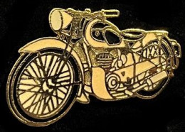 MOTO ANCIENNE - MOTORRAD -OLD - EGF   - (30) - Moto