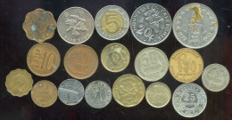 Lot De 18 Monnaies Du Monde ( 76 ) - Vrac - Monnaies