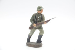 Durolin, German With Rifle, Vintage Toy Soldier, Prewar - 1930's, Like Elastolin, Lineol Hauser - Small Figures