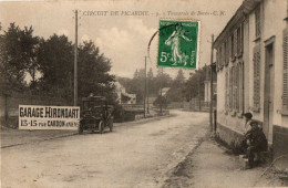 BOVES  -  80  -  Circuit De Picardie - Traversée De Boves  -  Publicité Garage HIRONDART à Amiens - Boves