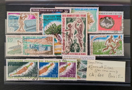 08 - 23  // Afars Et Issas - Carte - Lot De Timbres - Cote : 40 Euros - Oblitérés