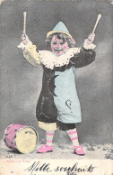 ENFANTS - Clown Musicien - Tambour - Carte Postale Ancienne - Scene & Paesaggi