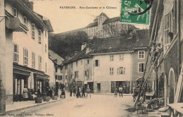 Faverges * Rue Gambetta Et Le Château * Travaux Ouviers ! * Villageois - Faverges