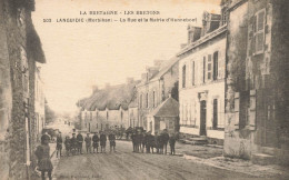 Languidic * La Rue Et La Mairie D'hennebont * Villageois * éditeur Bocquenet Auray La Bretagne Les Bretons - Autres & Non Classés