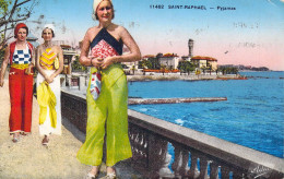 FRANCE - 83 - SAINT RAPHAEL - Pyjamas - Carte Postale Ancienne - Saint-Raphaël