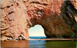 Canada Perce La Gasperie Archway Through Perce Rock 1967 - Percé