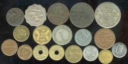 Lot De 18 Monnaies Du Monde ( 82 ) - Mezclas - Monedas