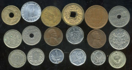 Lot De 18 Monnaies Du Monde ( 93 ) - Lots & Kiloware - Coins