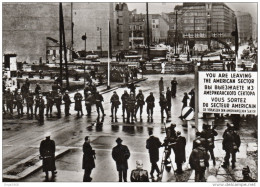 BERLIN FRIEDRICHSTRASSE  - FRONTIÈRE ZONE AMÉRICAINE - BELLE CARTE PHOTO - Muro Di Berlino