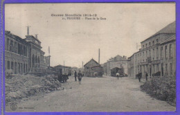 Carte Postale 59. Feignies Place De La Gare   Très Beau Plan - Feignies